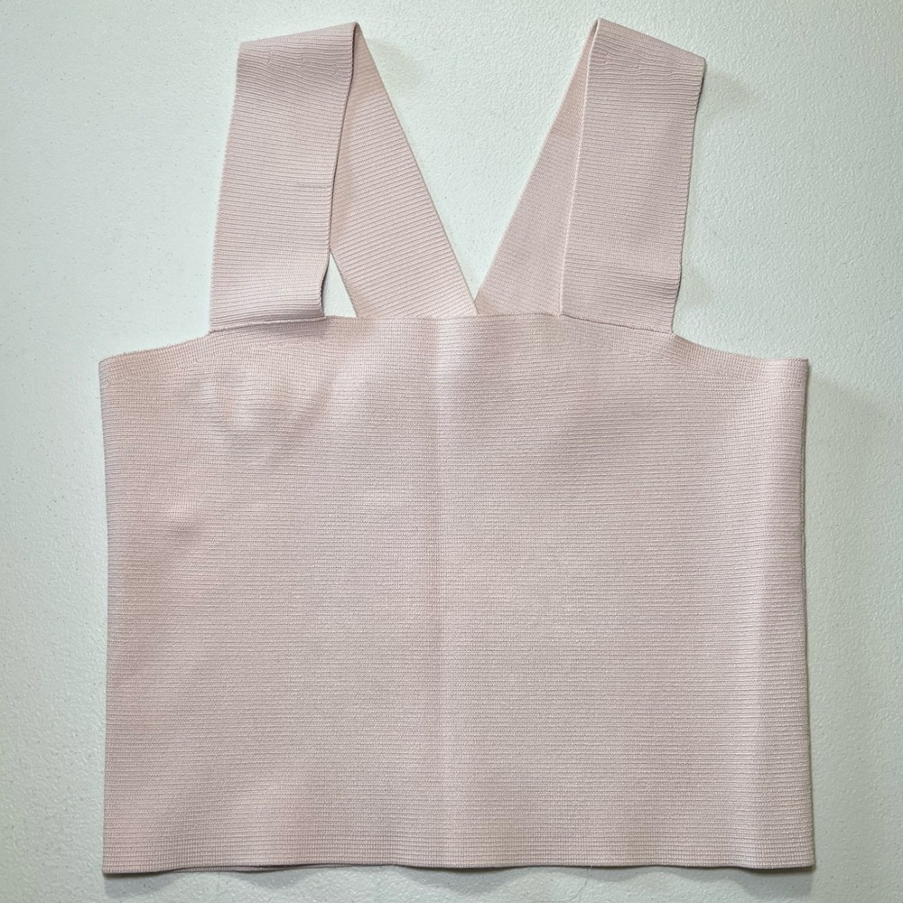 A.L.C. Lia Nude/Pink Cropped Stretch Knit Top Size Medium - Picture 2 of 8